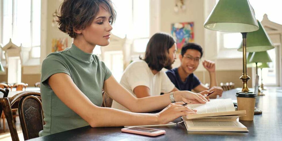 Hoe Snel Lees Je 100 Bladzijden